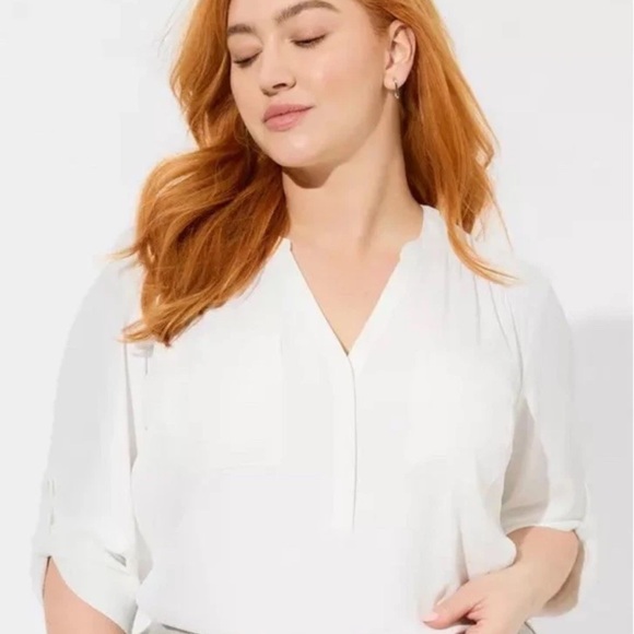 torrid Tops - Torrid Harper Georgette Pullover 3/4 Roll Tab Sleeve Tunic Blouse White 2X NWT